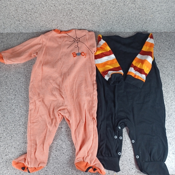 Halloween Thanksgiving Baby 6-9 Months One Piece Footie Outfit Bundle - Picture 7 of 8